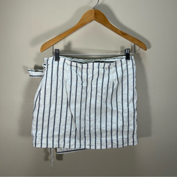 Theory Linen Wrap Tie Skirt Split Stripe Asymmetrical Mini Cream Size 6 - Picture 6 of 9